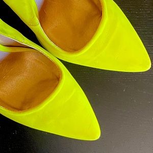 Used Neon Yellow Pointy Heels